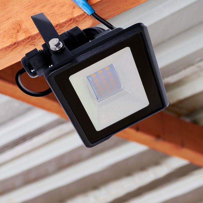 Proyector LED V-TAC - Samsung - Impermeable IP65 - Negro - 30W - 2340 Lúmenes - 6500K-extra-2.webp