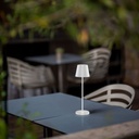 V-TAC Lámpara de Mesa de Carga Inalámbrica - IP54 - Blanca - 1.5W- 150 Lumens - 3000K-extra-3.webp